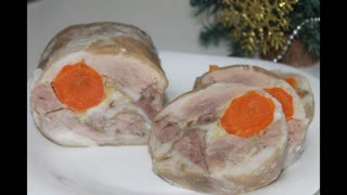 Рулет из свиной рульки,с начинкой,очень вкусный